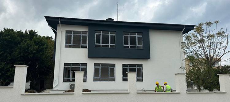 Arsuz’da polis merkezi amirliği inşaatında sona gelindi